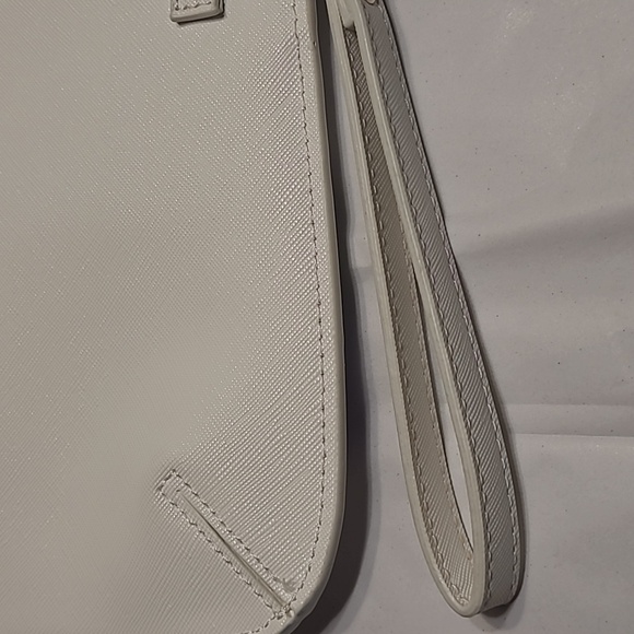 White House Black Market Floral White Clutch Wristlet with Stud Accents - Picture 3 of 8